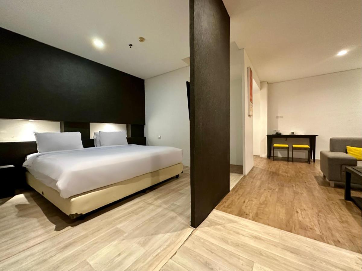 Yasmin Hotel Karawaci Τάνγκερανγκ Εξωτερικό φωτογραφία
