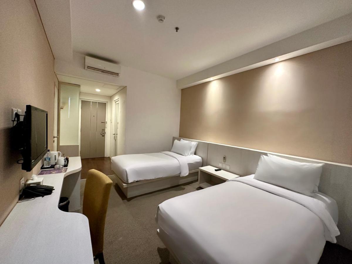 Yasmin Hotel Karawaci Τάνγκερανγκ Εξωτερικό φωτογραφία