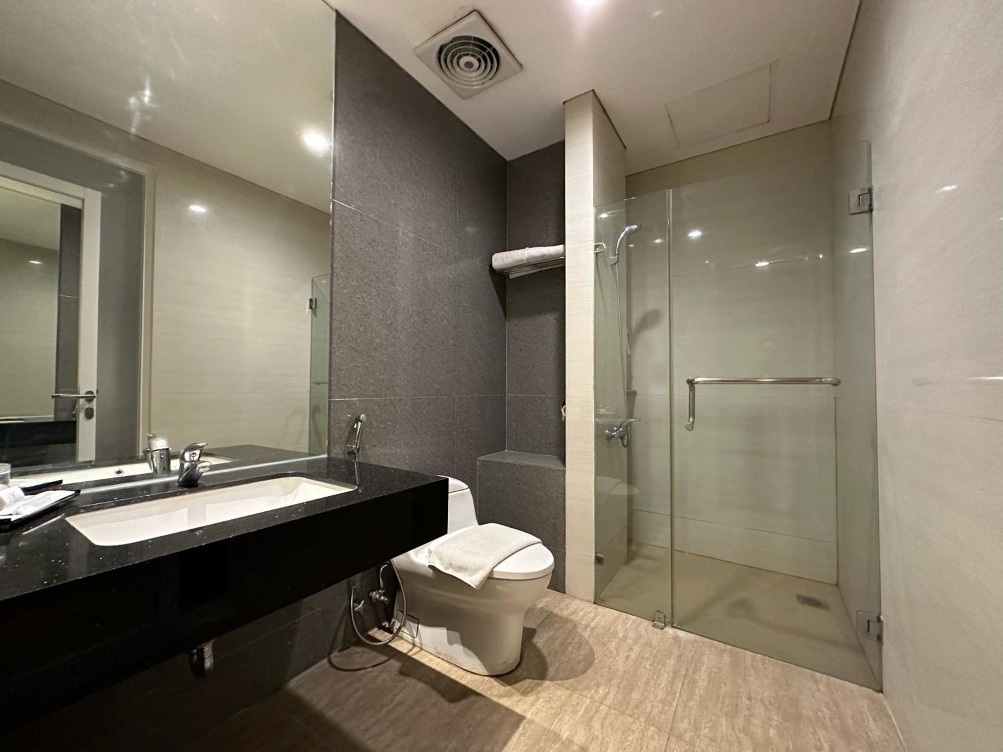 Yasmin Hotel Karawaci Τάνγκερανγκ Εξωτερικό φωτογραφία